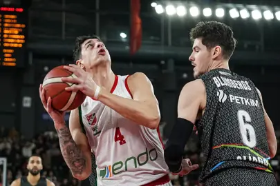 Karşıyaka, Aliağa Petkimspor'u uzatmada geçti!