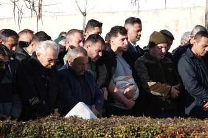 6 ay önce evlenen çifti kaza ayırdı (3)