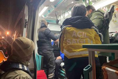 Ağrı’da üzerine çığ düşen araçtaki 4 personel kurtarıldı