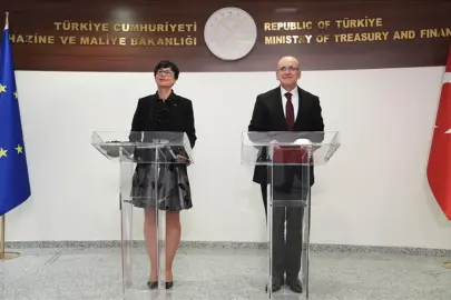 AYB'den 2 Türk bankasına 200 milyon euroluk kredi