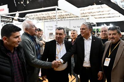 Başkan Uysal’dan arıcılara destek