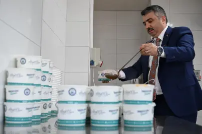 Bursa Yıldırım'da gönüller de, sofralar da bir