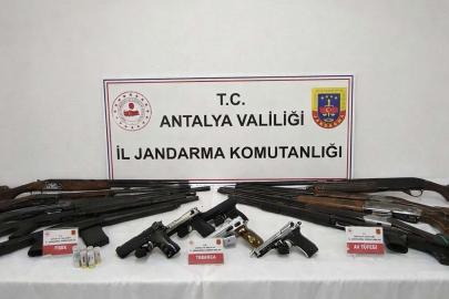 Gazipaşa’da ruhsatsız silah operasyonu