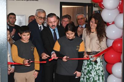 Göynük Ortaokulu Kütüphanesi açıldı