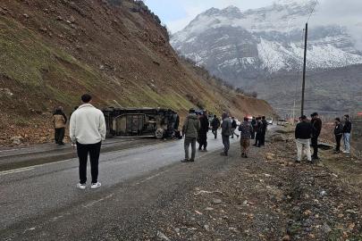 Hakkari’de trafik kazası: 2 yaralı