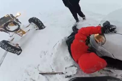 Karda mahsur kalanların imdadına AFAD yetişti