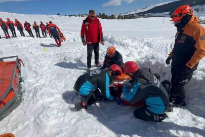 Kars’ta nefes kesen çığ tatbikatı: Ekipler zamanla yarıştı