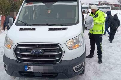 Kars’ta okul servislerine sıkı denetim