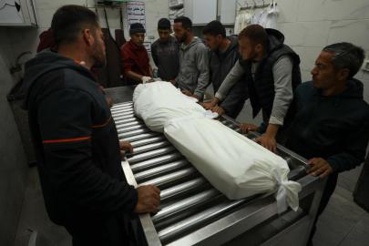 Katil İsrail ateşkese rağmen Gazze'ye saldırdı: 9 kişi hayatını kaybetti