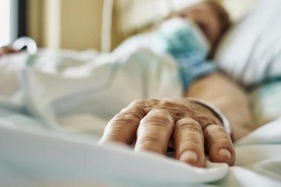 Korkutan istatistik: Sigara kullanan her iki kişiden biri ölüyor