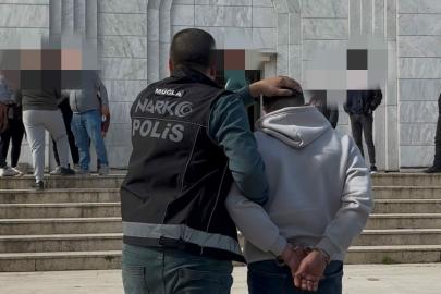 Muğla'da 1117 adet sentetik ecza ele geçirildi; 1 şüpheli tutuklandı