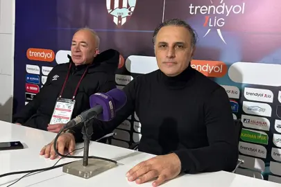 Mustafa Gürsel: Bu takımın sezon sonuna kadar hep yanında olsunlar!