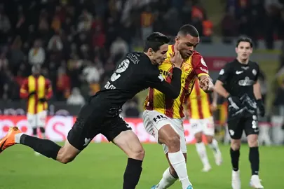 Rizespor, Khusniddin Alikulov ile sözleşme uzattı!