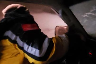 Sıfır görüş mesafesinde sağlıkçıların zamanla yarışı