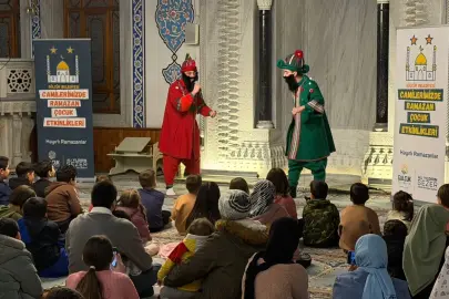 Çocuklar Ramazan'ı Karagöz ve Hacivat ile öğreniyor