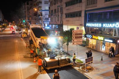 Güllük Caddesi’nde yol bakım ve onarım çalışması