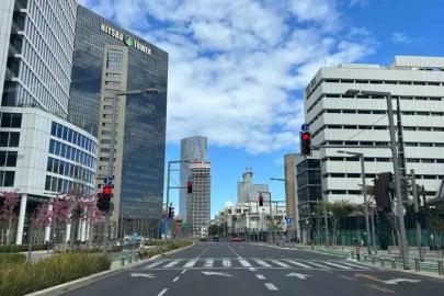 İran füzeleri işgalcileri sığınaklara hapsetti