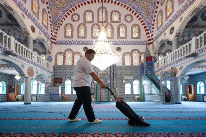 Maltepe’de ibadethaneler Ramazan Bayramı’na hazır