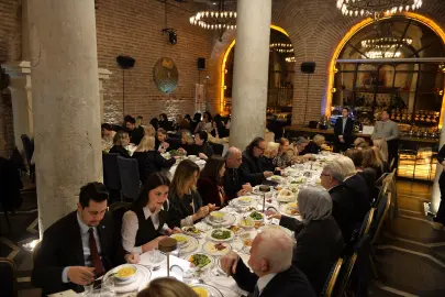 Türk Böbrek Vakfı yararına ünlü isimleri bir araya geldi