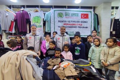 Umut Kervanı Tarsus'ta yetimlerin yüzünü güldürdü