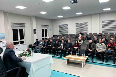 Ağrı’da derneklere yönelik proje bilgilendirme eğitimi düzenlendi