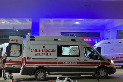 Anamur’da motosiklet yayaya çarptı: 2 yaralı