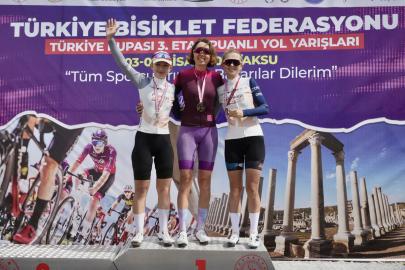 Bisiklet sporcusu Melike Çakır, Türkiye Kupası etabında birinci