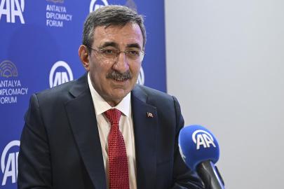 Cevdet Yılmaz: Türkiye bu sene zirveler yılı yaşıyor