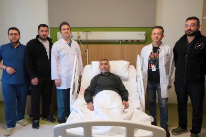 Gaziantep'te bir hastadan 8,5 kiloluk böbrek çıkarıldı