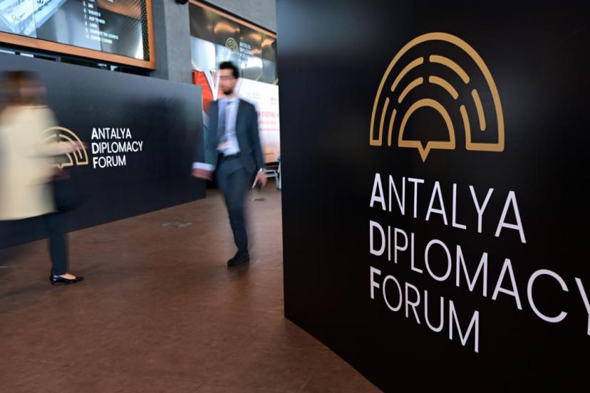 Gençler diplomasi deneyimi kazandıkları ADF'den mutlu ayrıldı