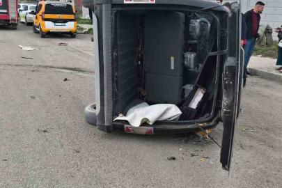 Iğdır’da kaza: Araç takla attı, 2 yaralı