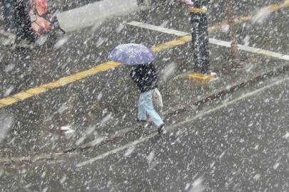 Kars’a kar biranda geldi her taraf bembeyaz oldu