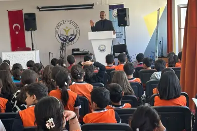 Kurtalan’da minik yürekler yazarla buluştu