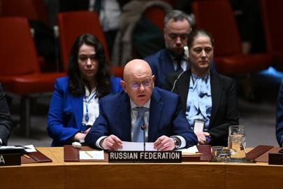 Rusya’dan İran’ın Hürmüz kararı için savunma