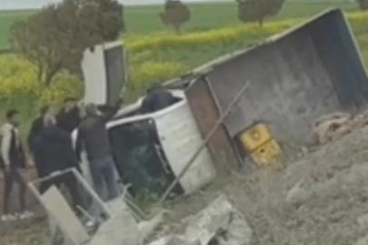 Şanlıurfa’da işçileri taşıyan kamyonet devrildi: 4 yaralı