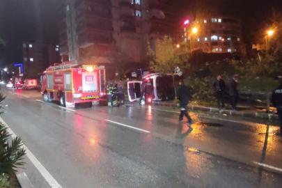 Siirt’te düğünden dönenleri taşıyan kamyonet devrildi: 3 yaralı