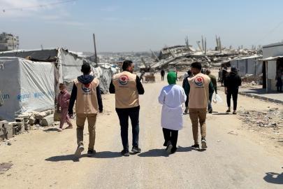 Yetimler Vakfı Gazze'de yıkılan hastanenin yeniden imarı için harekete geçti