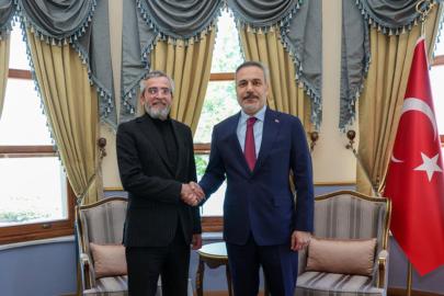 Bakan Fidan İran Ulusal Güvenlik Yüksek Konseyi Sekreter Yardımcısı Bakıri ile görüştü