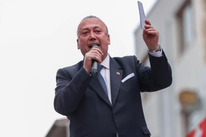 CHP'de Özkan Yalım partisinden ihraç edildi