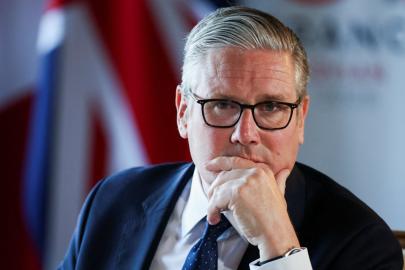 İngiltere Başbakanı Keir Starmer istifa etti