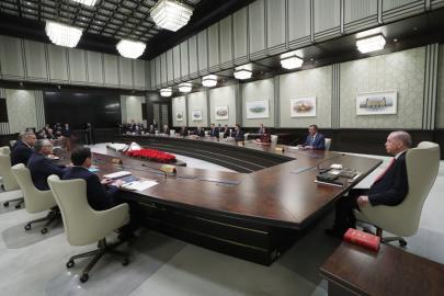 Kabine bugün toplanıyor: Dış politikadan ekonomiye kritik başlıklar masada
