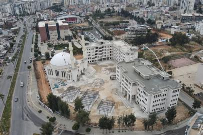Mersin İl Müftülüğünün yerleşke inşaatında çalışmalar sürüyor