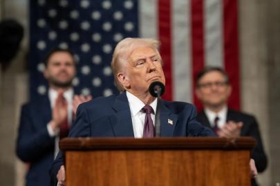 Trump'ın, İran'a karşı nükleer silah kullanılması konusunu gündeme getirdiği iddia edildi