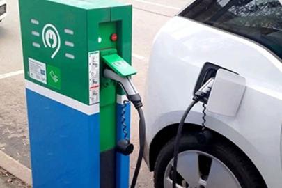 Türkiye’de elektrikli otomobil sayısı 436 bin oldu