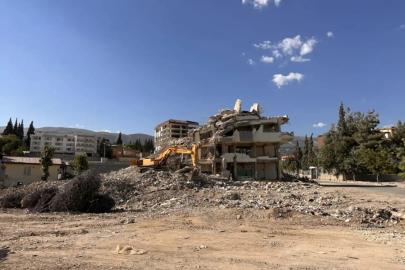 123 kişinin öldüğü Ebrar Sitesi G Blok davasında karar: Müteahhide 17 yıl 4 ay hapis