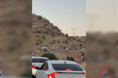Mardin'de iki aracın çarpıştığı kazada 1 bebek öldü, 7 kişi yaralandı