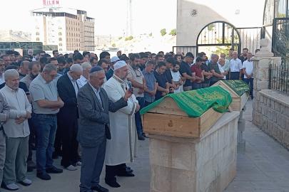 Mardin'de trafik kazasında hayatını kaybedenler defnedildi