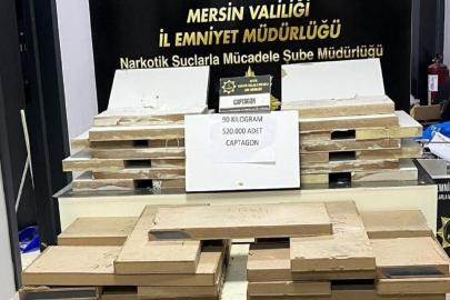 Mersin'de televizyon ünitelerine gizlenmiş 520 bin sentetik hap ele geçirildi