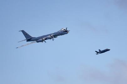 Norveç Denizi'nde Rusya-NATO yakın teması: İngiliz savaş uçakları havalandı