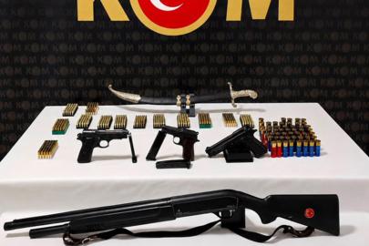 Bayburt’ta kaçakçılık operasyonunda silah ve 665 fişek ele geçirildi